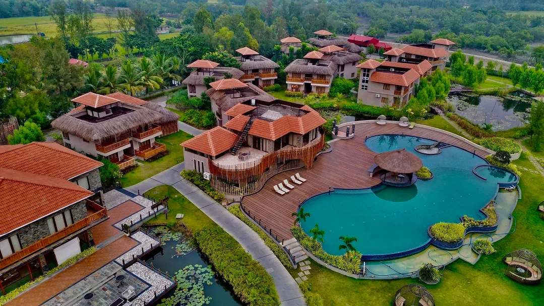 Resort swimming pool